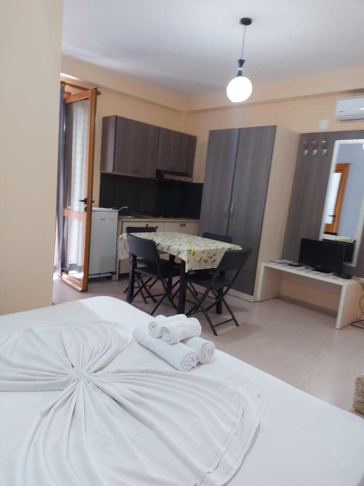 Vila Green Relax Vlorë Εξωτερικό φωτογραφία