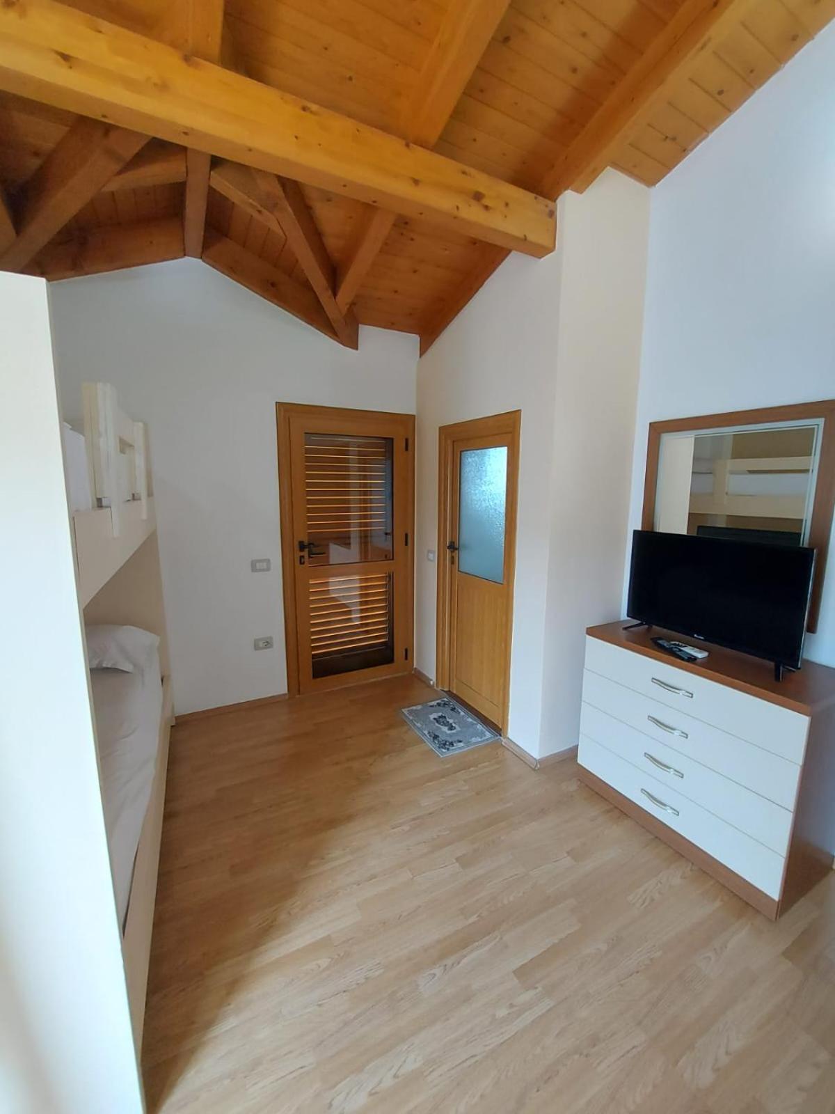 Vila Green Relax Vlorë Εξωτερικό φωτογραφία